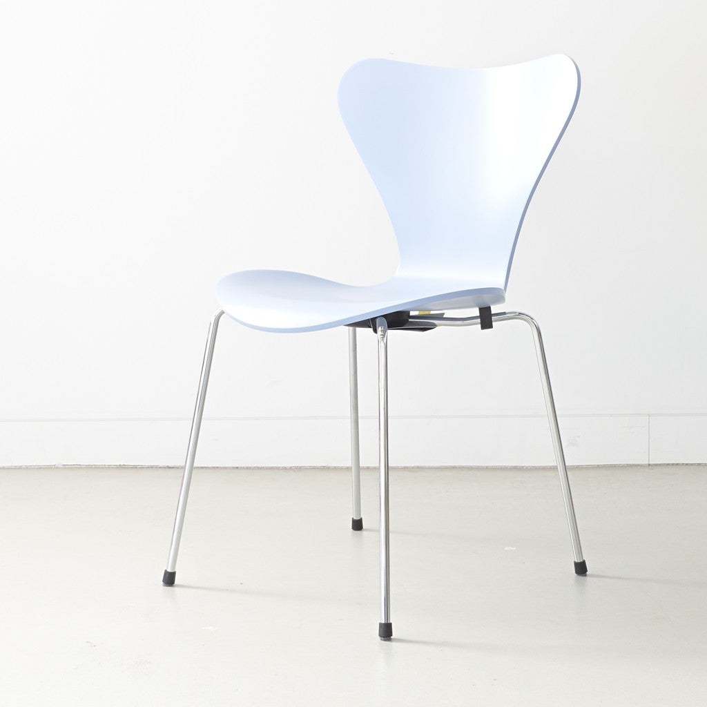 Fritz Hansen（フリッツハンセン）/セブンチェア【DP】/3111/7:14 AM BLUE/ラッカー仕上げ/クロームレッグ/SH46/記念モデル