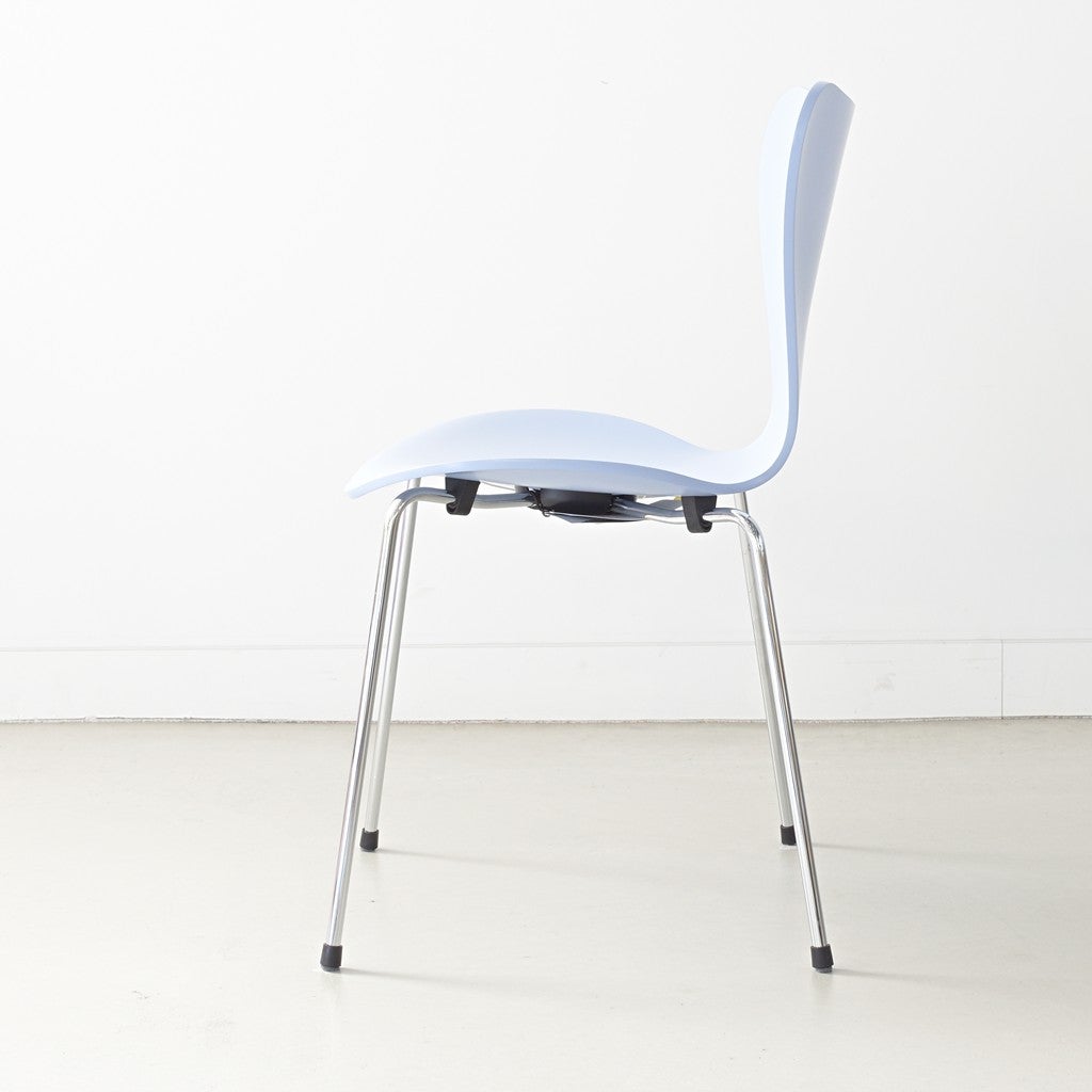Fritz Hansen（フリッツハンセン）/セブンチェア【DP】/3111/7:14 AM BLUE/ラッカー仕上げ/クロームレッグ/SH46/記念モデル