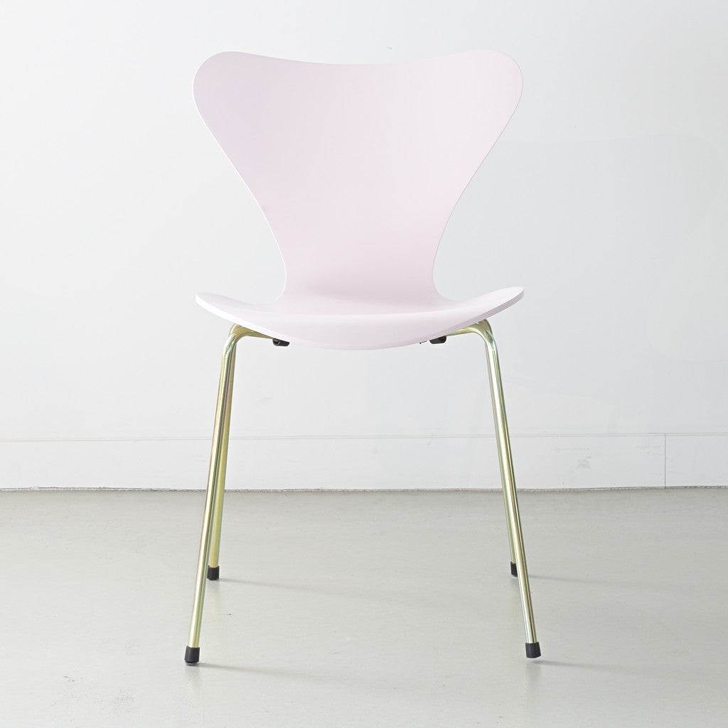 Fritz Hansen（フリッツハンセン）/セブンチェア【DP】/3109/7:14 AM PINK/ラッカー仕上げ/レインボーレッグ/SH46/記念モデル