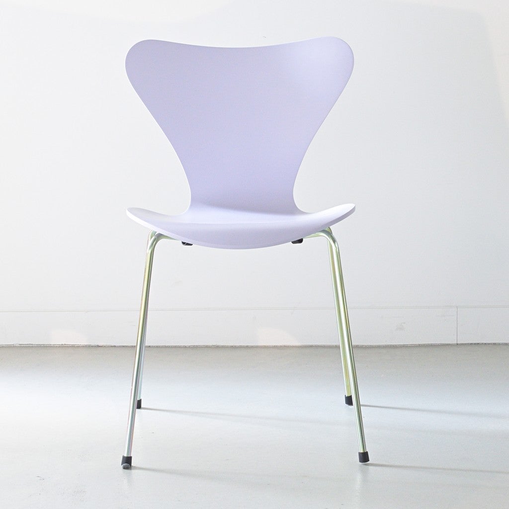 Fritz Hansen（フリッツハンセン）/セブンチェア【DP】/3110/7:14 AM VIOLET/ラッカー仕上げ/レインボーレッグ/SH46/記念モデル