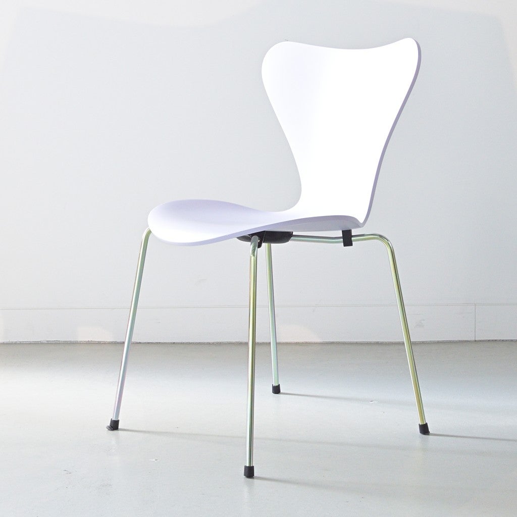 Fritz Hansen（フリッツハンセン）/セブンチェア【DP】/3110/7:14 AM VIOLET/ラッカー仕上げ/レインボーレッグ/SH46/記念モデル