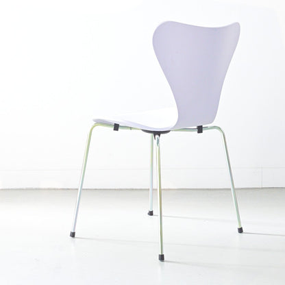 Fritz Hansen（フリッツハンセン）/セブンチェア【DP】/3110/7:14 AM VIOLET/ラッカー仕上げ/レインボーレッグ/SH46/記念モデル