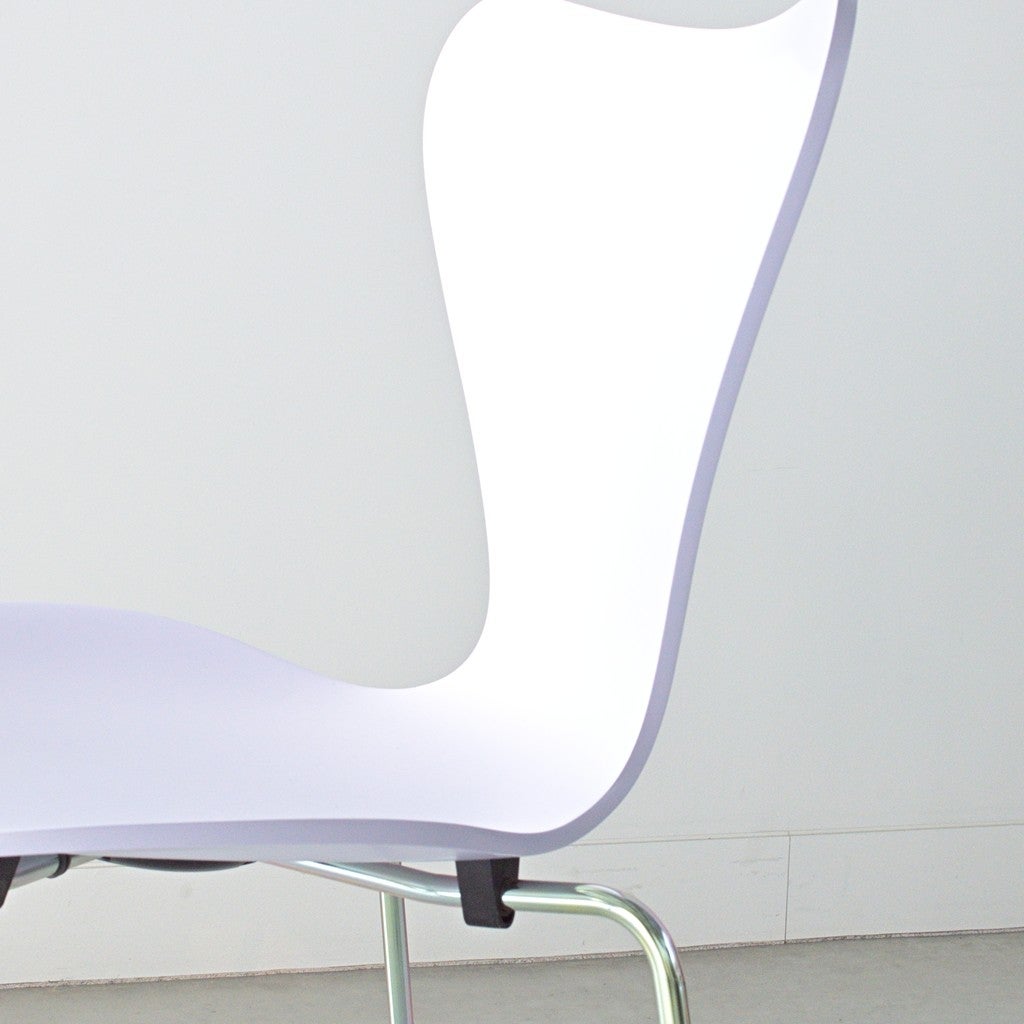 Fritz Hansen（フリッツハンセン）/セブンチェア【DP】/3110/7:14 AM VIOLET/ラッカー仕上げ/レインボーレッグ/SH46/記念モデル