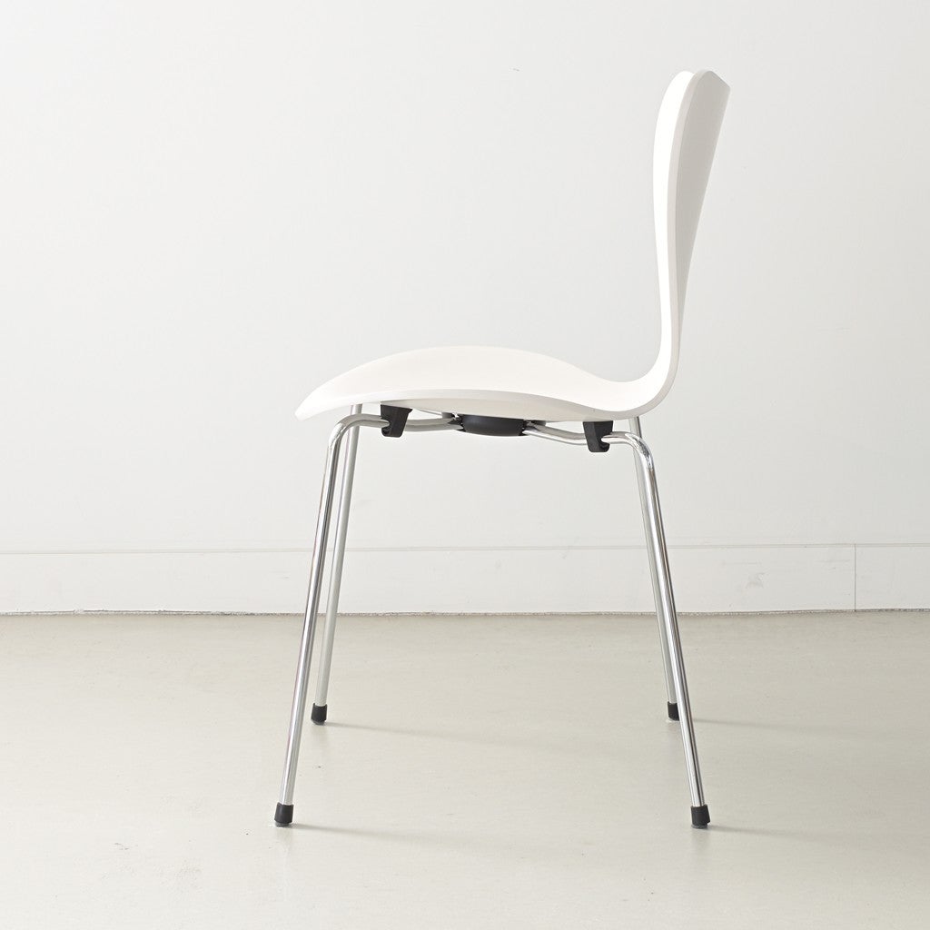 Fritz Hansen（フリッツハンセン）/セブンチェア【DP】/3108/7:14 AM BEIGE/ラッカー仕上げ/クロームレッグ/SH46/記念モデル
