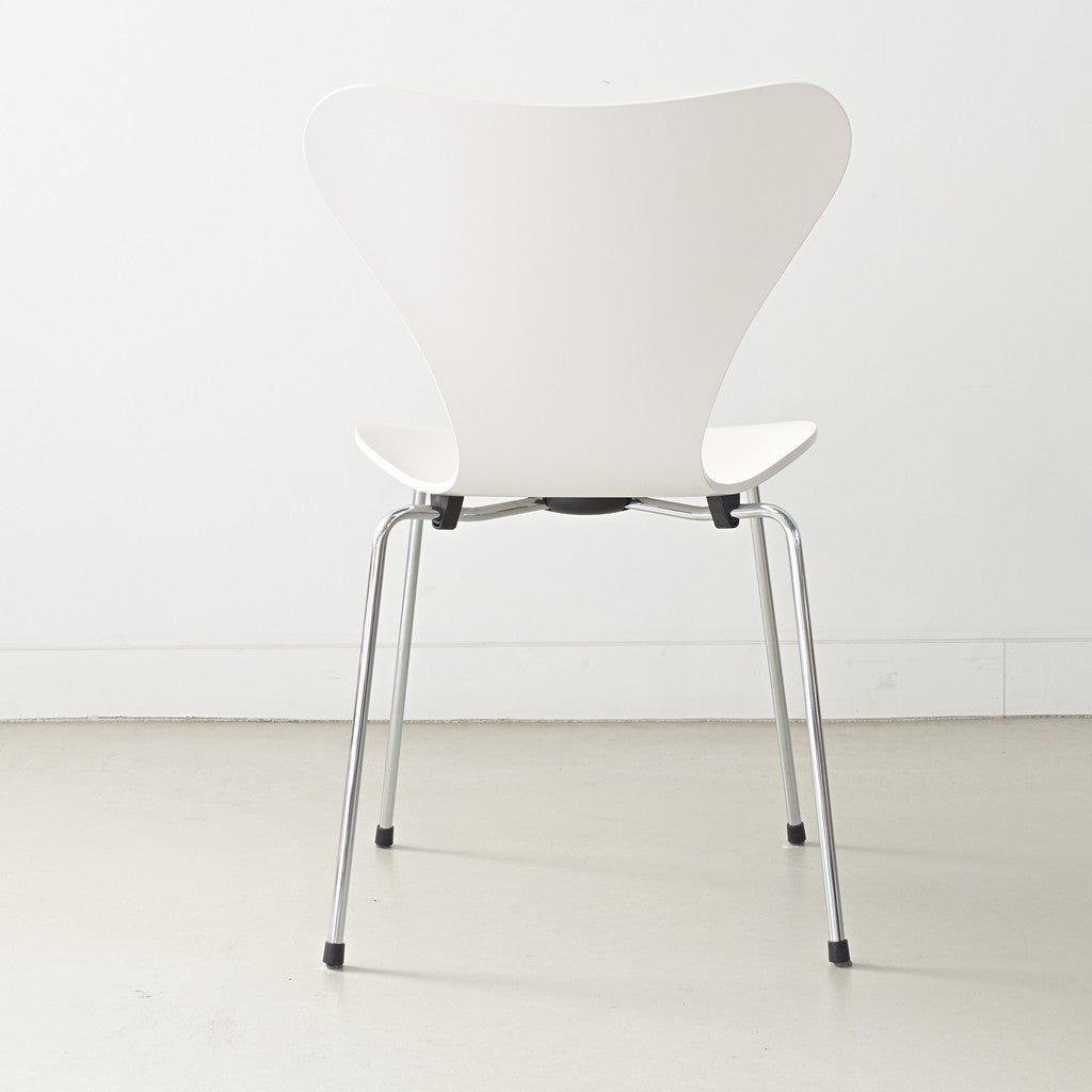 Fritz Hansen（フリッツハンセン）/セブンチェア【DP】/3108/7:14 AM BEIGE/ラッカー仕上げ/クロームレッグ/SH46/記念モデル