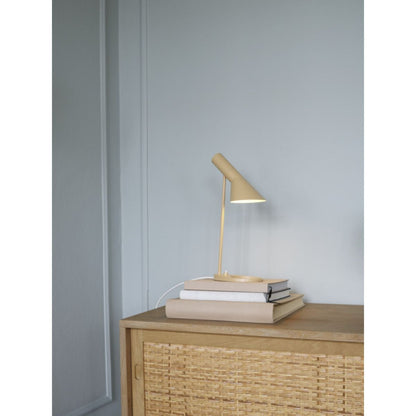 Louis Poulsen（ルイスポールセン）/AJ Mini Table/AJ ミニ テーブル