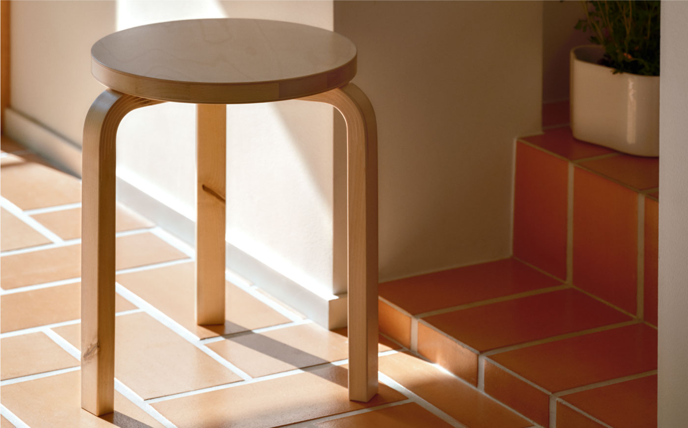 artek_stool60